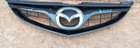 Mazda 6 Front bumper upper radiator grill GDL6-50712