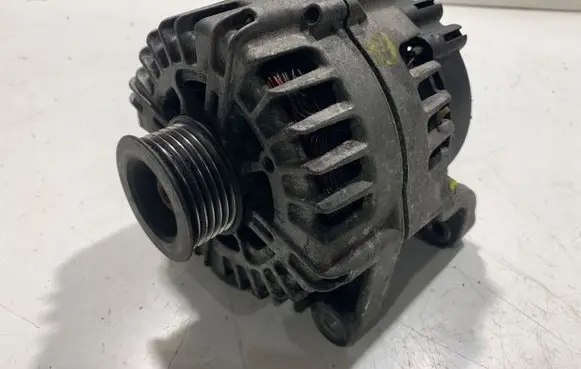 BMW 5 E60 E61 Generator/alternator 2543461C 7802261