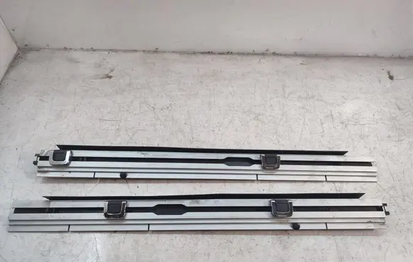 Peugeot 508 RXH Tie down hook / loop 96733413VV