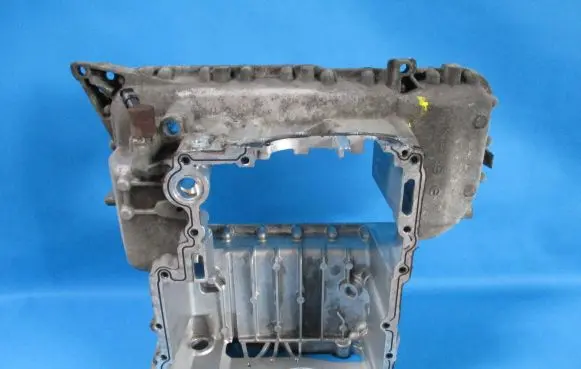 Audi A5 8T 8F other engine part 059103603BH