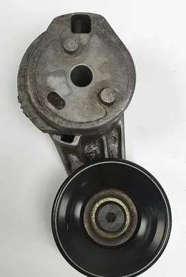 Jaguar XJ X308 Generator/alternator belt tensioner NCC7739AC