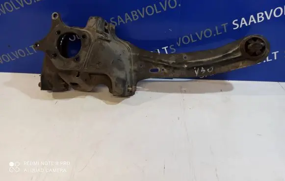 Volvo V50 Rear wheel hub 105174 00899586