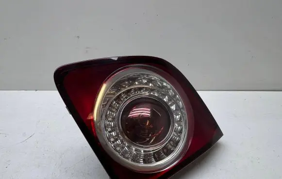 Volkswagen Golf Plus Tailgate rear/tail lights 5M0945094S 89091211