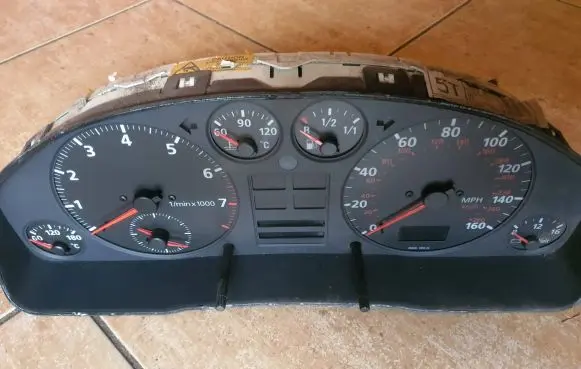 Audi A4 S4 B5 8D Speedometer (instrument cluster) 8D0919035T