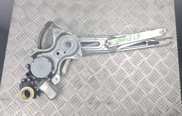 Toyota Yaris Front door window regulator with motor 983722101 857200D110B