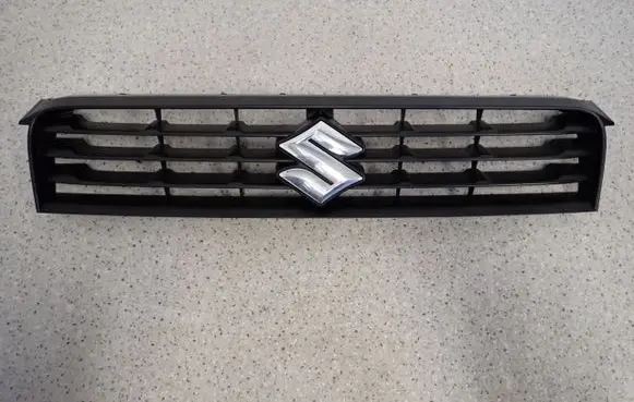 Suzuki Splash Front grill 7174151K0