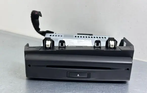 Citroen C4 SpaceTourer Radio/CD/DVD/GPS head unit 98245869ZD00 98245869ZD