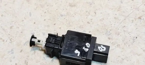 Volvo S60 Brake pedal sensor switch 8622064 02W302 4970