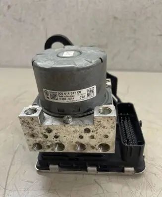 Seat Leon (5F) ABS Pump 5Q0614517CQ MK100ESC 10022012394