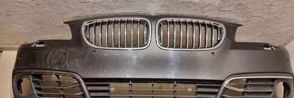 BMW 5 F10 F11 Front bumper 7331706