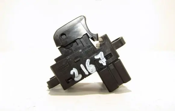 Nissan Qashqai+2 Electric window control switch 25411JD000