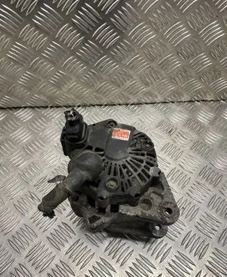 Hyundai Trajet Generator/alternator 3730022650
