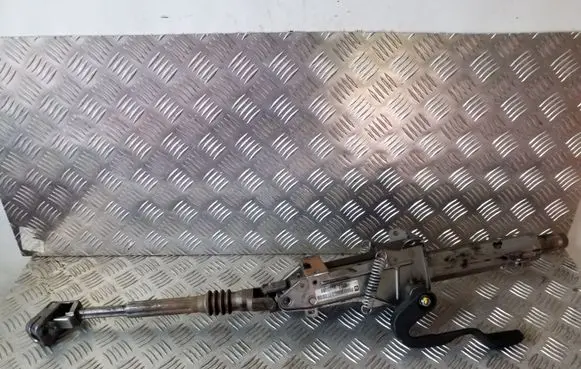 Volkswagen Sharan Steering wheel axle 7N2419502H