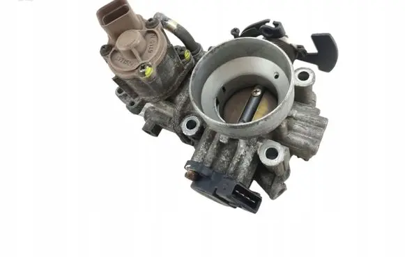 Mitsubishi Lancer Throttle valve E9T15297