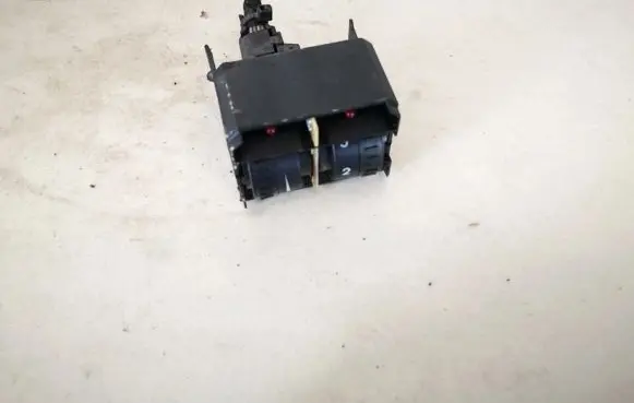 Volkswagen Touran I Headlight level height control switch 1t0941333