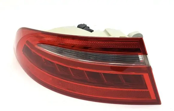Jaguar XE Rear/tail lights 19733701 1973370103