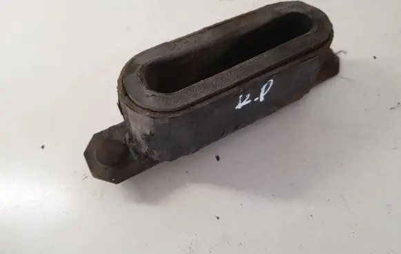 Iveco Daily 3rd gen Radiator mount bracket 