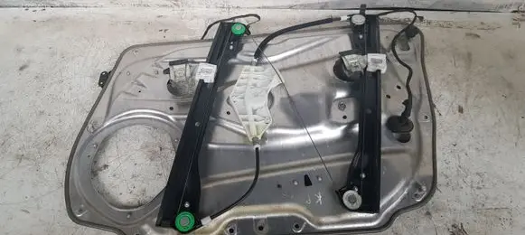 Mercedes-Benz E W212 Front door window regulator with motor