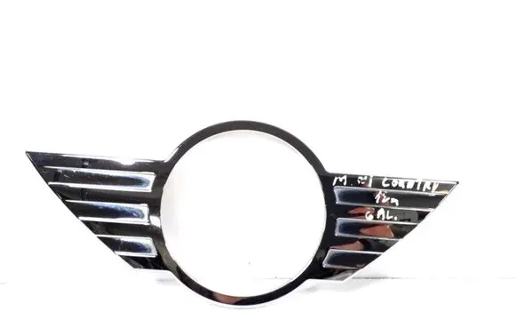 Mini Cooper Countryman R60 Manufacturer badge logo/emblem 9801607