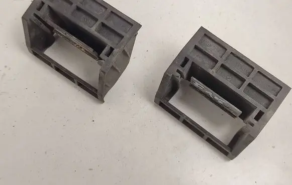 BMW X5 F15 Radiator mount bracket 7533537 17117533537