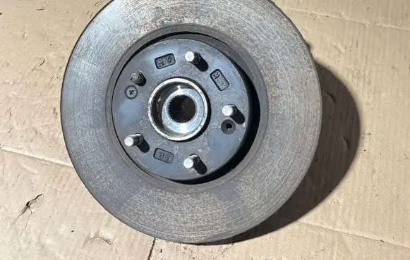 KIA Optima Front wheel hub