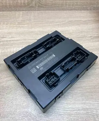 Audi A4 S4 B8 8K Comfort/convenience module 8K0907064F 5DK009918