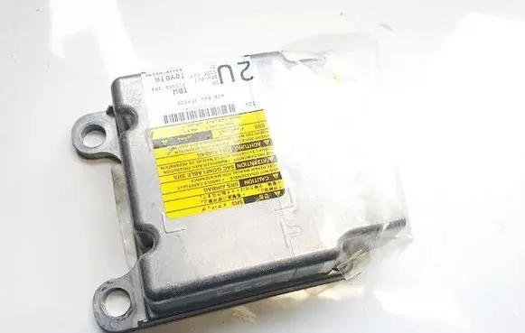 Toyota Avensis T250 Airbag control unit/module 8917005190 215955104