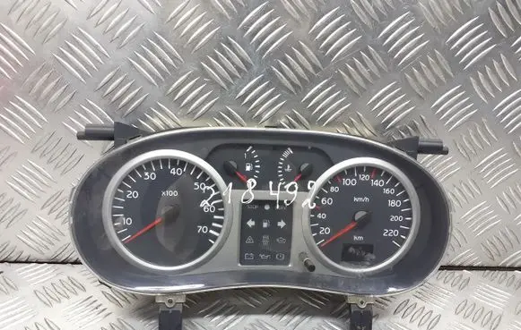 Renault Clio II Tachometer P8200261102