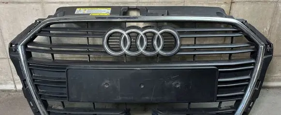 Audi A3 S3 8V Front bumper upper radiator grill 8V3853651AB