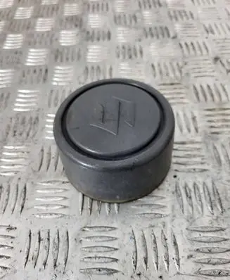 Suzuki Jimny Original wheel cap 