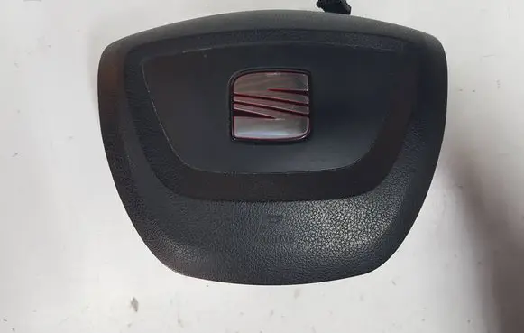Seat Altea XL Steering wheel airbag 5P0880201ANIAUTOPI 5P0880201AN