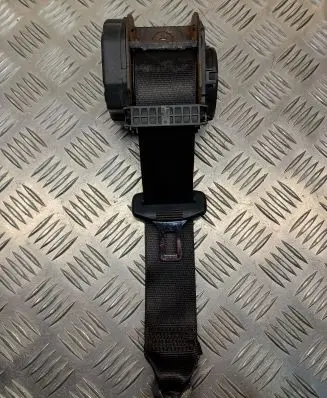 Seat Ibiza III (6L) Rear seatbelt 193857737A 33007701