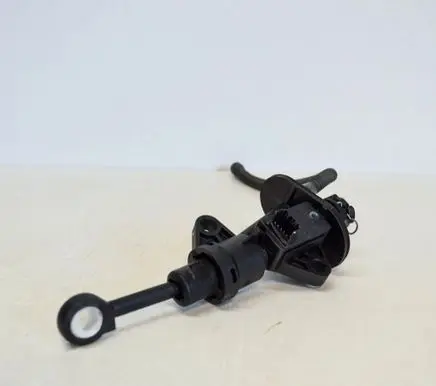 Clutch slave cylinder
