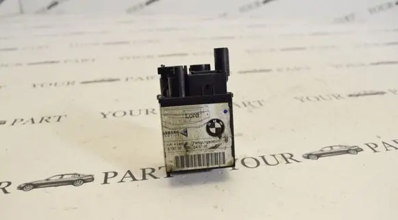 BMW 3 E90 E91 Seat heating relay 7138787