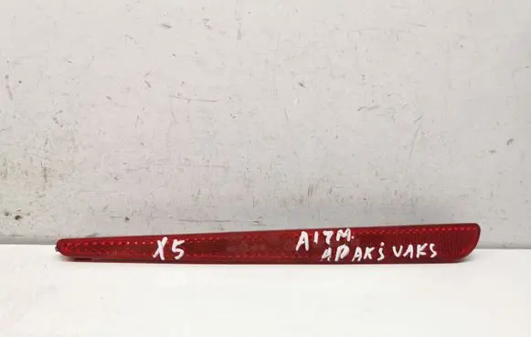 BMW X5 E53 Rear tail light reflector 6901571