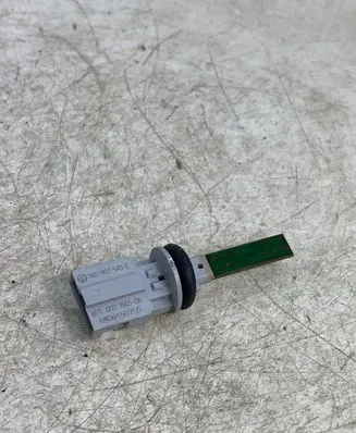 Skoda Octavia Mk3 (5E) Interior temperature sensor 1K0907543E 6PT00784306 1806150755