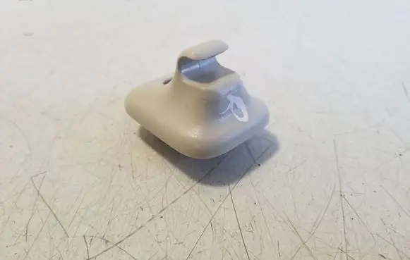Ford Galaxy Sun visor clip/hook/bracket DS73F041K16