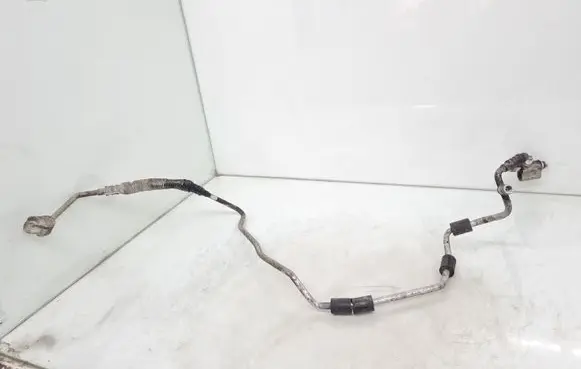 Volkswagen Touran I Air conditioning (A/C) pipe/hose 1T0820741S