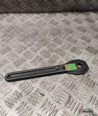 Mercedes-Benz B W245 Wheel nut wrench 4145810049