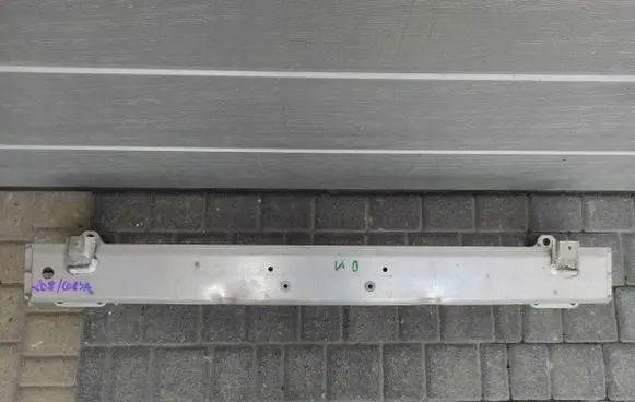 Opel Corsa F Quarter panel pressure vent 982478468000