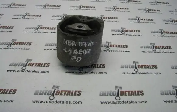 Engine mount bracket