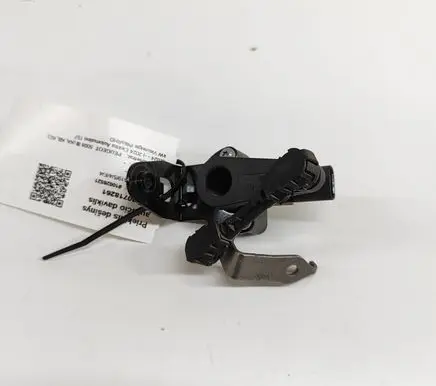 Peugeot 5008 II Rear air suspension level height sensor 9843827080