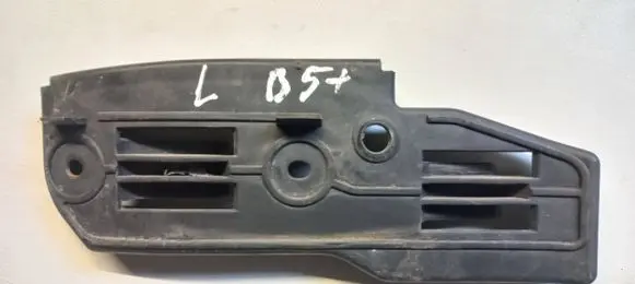 Volkswagen PASSAT B5.5 Front bumper mounting bracket 3B0807183E