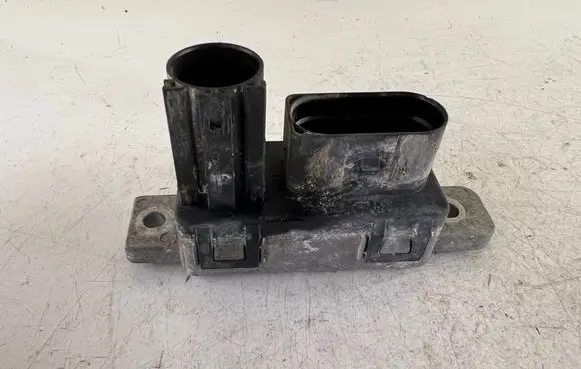 Land Rover Discovery Sport Glow plug pre-heat relay 0281003129