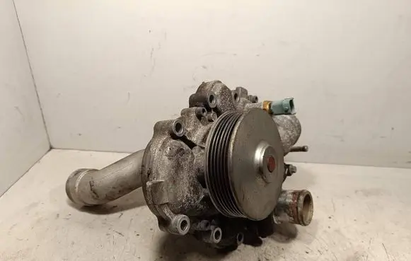 Jeep Grand Cherokee Water pump 