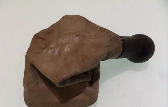 Gear lever shifter trim leather/knob