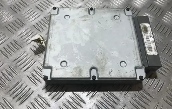 Ford Focus Engine control unit/module ys4f12a650pa ys4f-12a650-pa