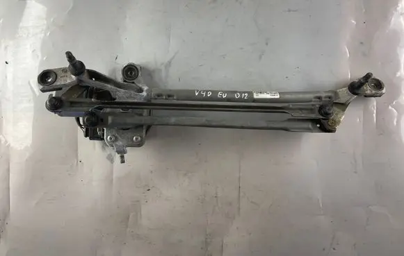 Volvo V40 Front wiper linkage and motor 3397021424 1312021333 31276049