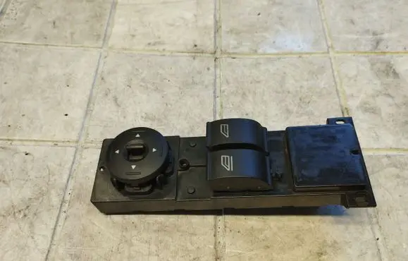 Ford Focus Electric window control switch 3M5T14529CE