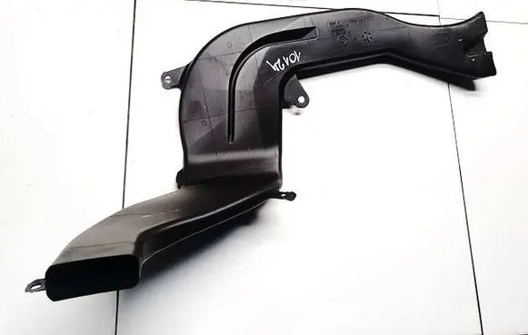 BMW X1 E84 Air intake hose/pipe 5147705814411